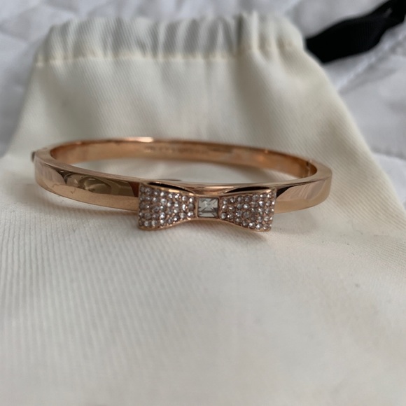 Kate Spade Bow Bangle Bracelet - Picture 1 of 4